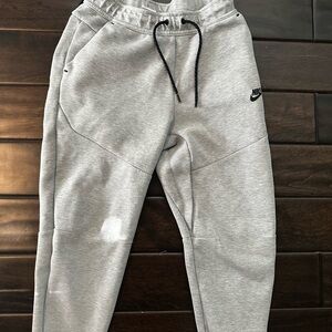 Grey nike tech pants